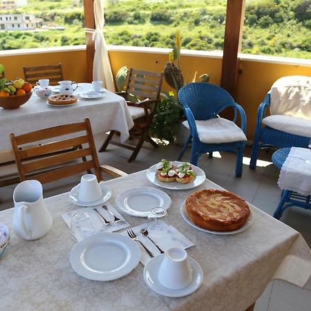 Il Tramonto Bed and Breakfast Castelsardo Exteriör bild