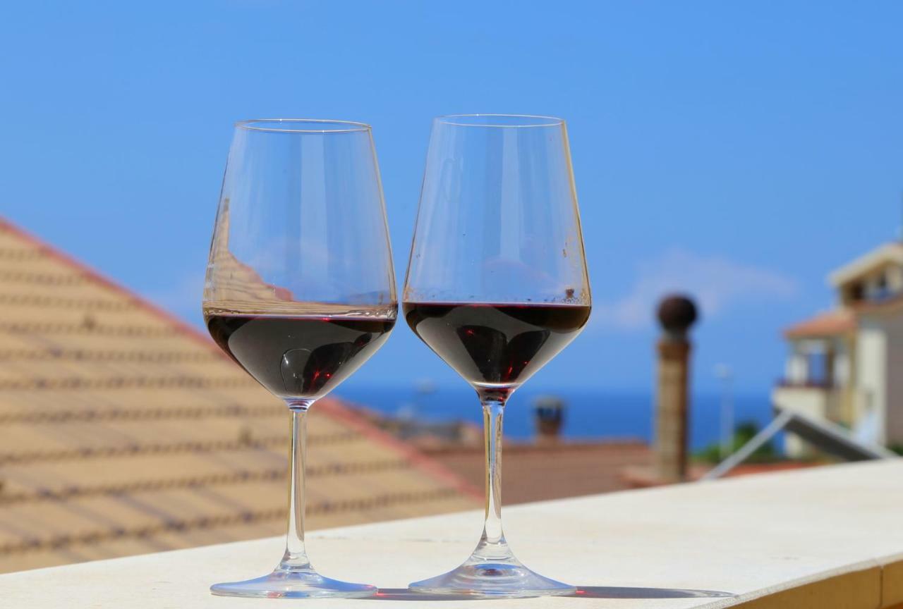 Il Tramonto Bed and Breakfast Castelsardo Exteriör bild