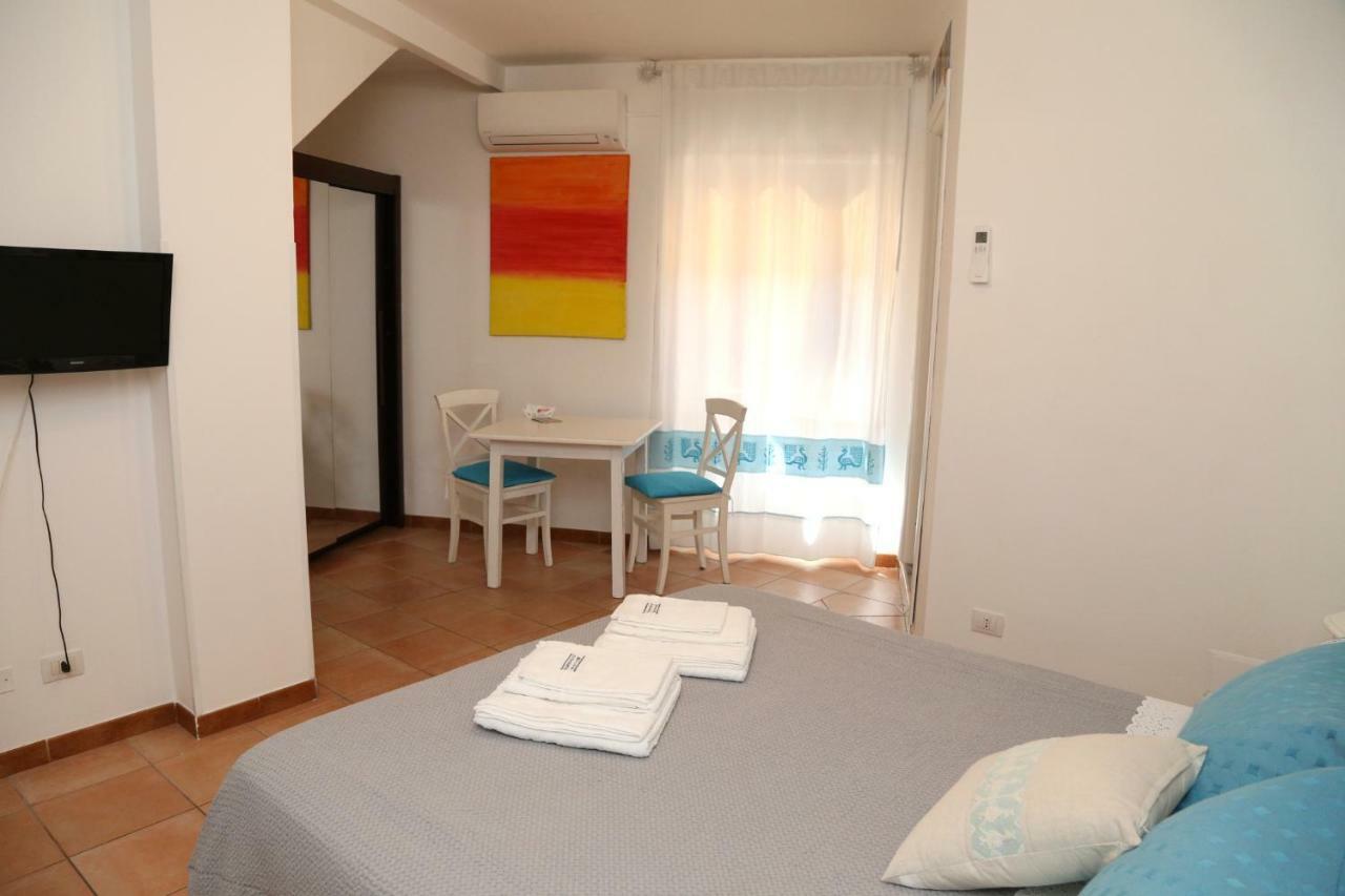 Il Tramonto Bed and Breakfast Castelsardo Exteriör bild